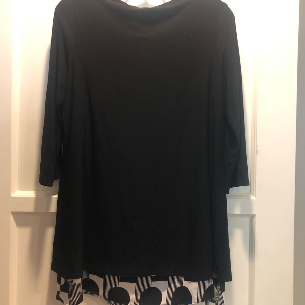 Joseph Ribkoff tunic, size 8 - Picture 2 of 2